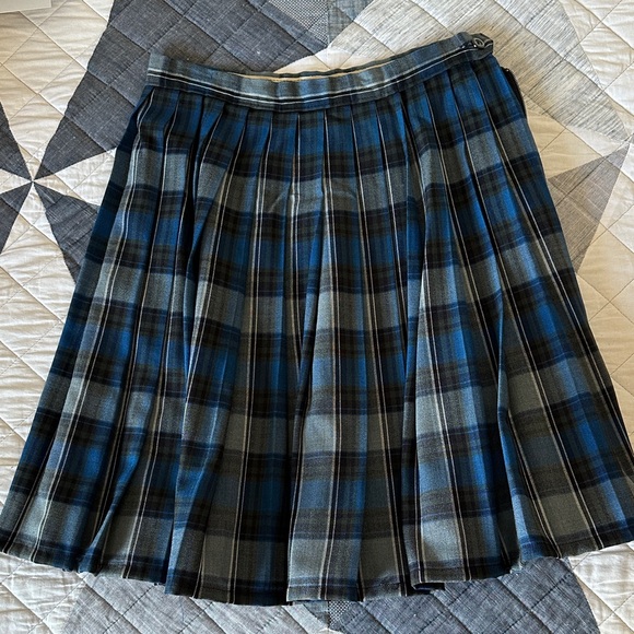1970s Vintage plaid pleated skirt - Picture 1 of 4